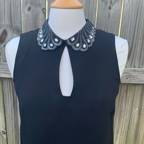 Badgley Mischka “Studio” dress, embroidered and bling collar, size small - Picture 2 of 7